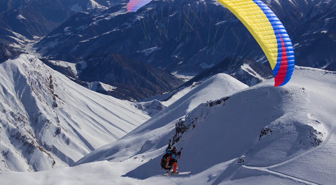 Paragliding